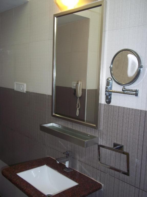 Akshay Inn Chennai Exterior foto